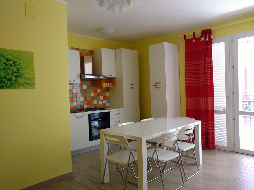 Icaro Apartment Letojanni Ngoại thất bức ảnh